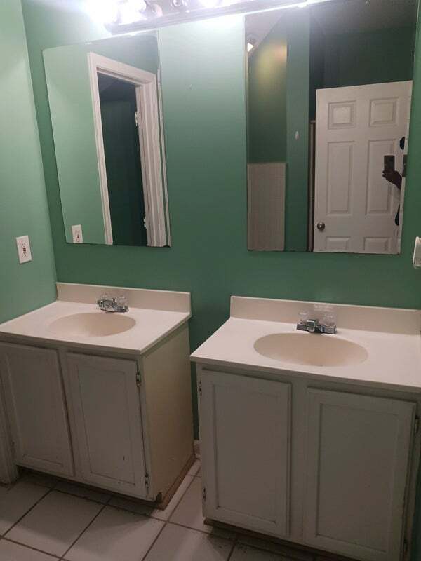 Baño 1 arriba - 751 Brookline St SW