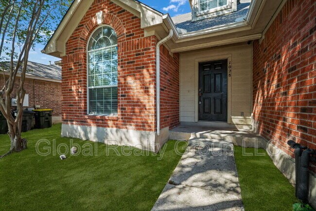 Photo - 1028 Gate Creek Ln