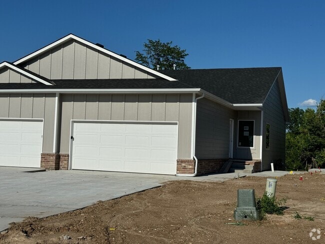 Building Photo - 1120 N Joye St Rental