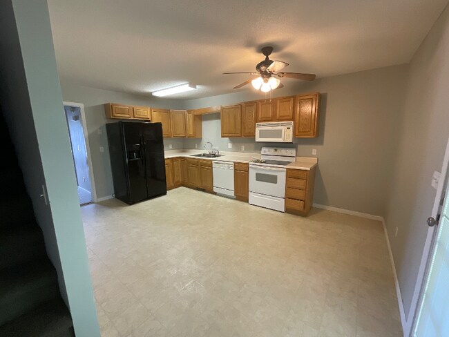 Photo - 45 Tulip Grove Cir