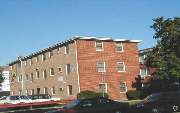 7900-06 S Wabash - 7900-06 S Wabash Apartments