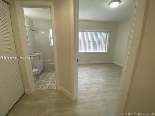 3530 SW 9th Terrace Unit 4