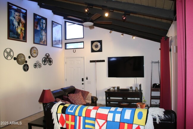 Photo - 4722 N 10th Pl