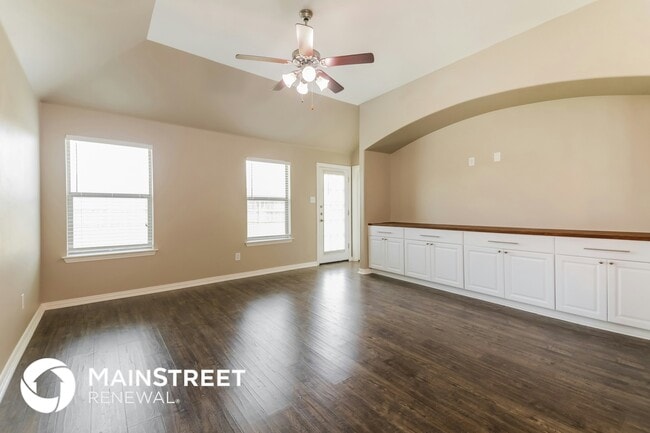 Photo - 124 Doe Meadow Ln