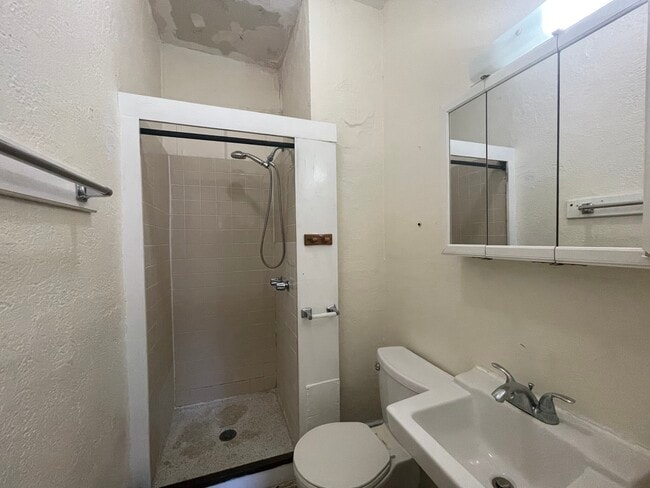 Photo - 17 Buswell St