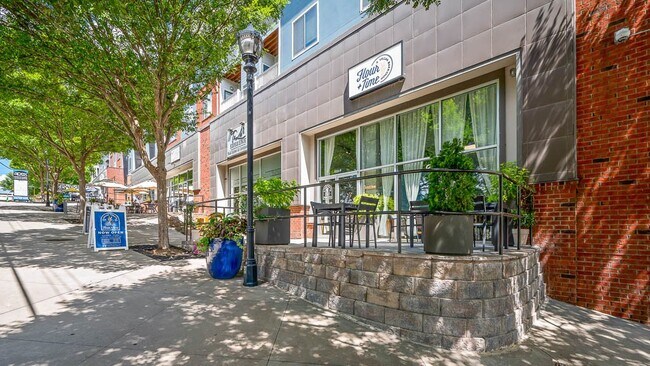 Apex West Midtown general photo - Apex West Midtown