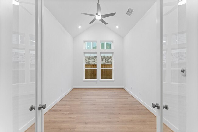 Photo - 26915 Longwood Ledge Ln