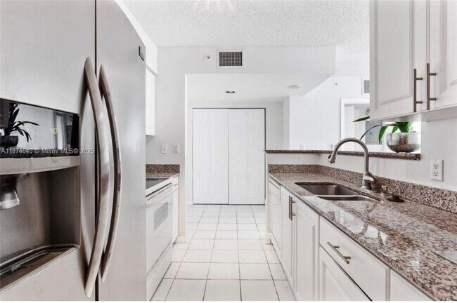 Photo - 1155 Brickell Bay Dr Unit 1705