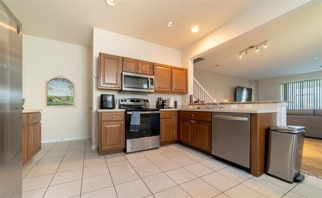 Photo - 4815 Pond Ridge Dr