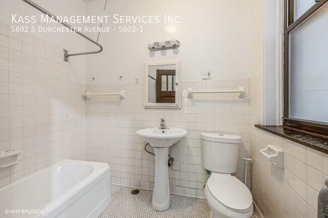 Photo - 5602 S Dorchester Ave Unit 5602-1