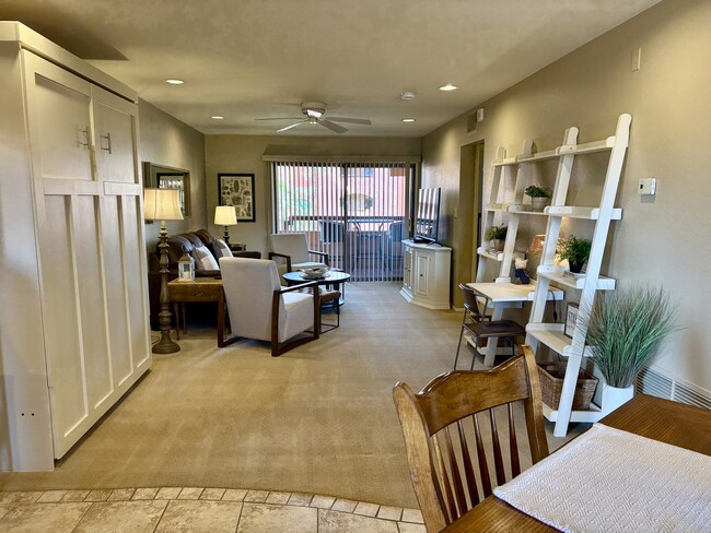 Building Photo - 12222 N Paradise Village Pkwy W Unit 321A