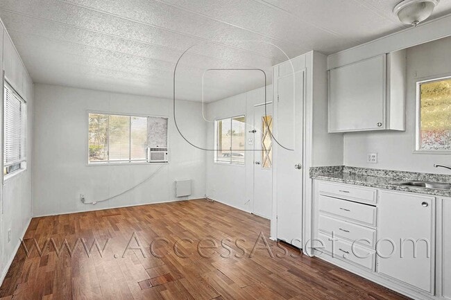 Photo - Spacious 1 Bed/1 Bath Manufactured Home In Menifee!