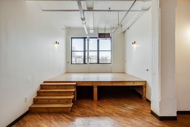 Photo - 2 Union St Unit 1O