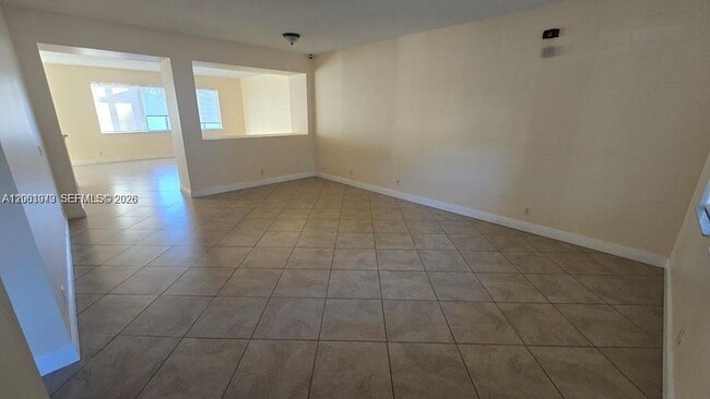 Photo - 1010 SW Dubuque Ave