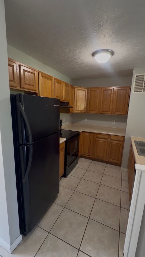 Building Photo - 118 Tanbark Dr