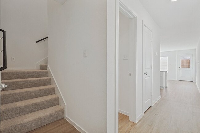 Photo - 4217 Belmont Dr