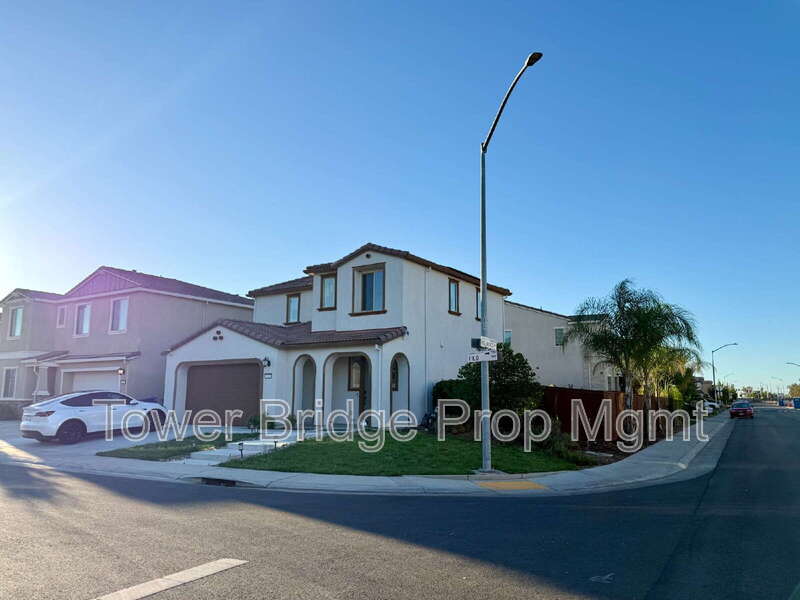 Photo - 7387 Filo Way