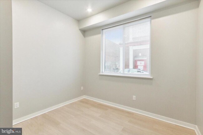 Photo - 316 S 52nd St Unit 2