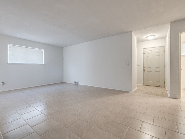 Photo - Updated in NE OKC for rent! Minutes to Broadway Extension/235 and Downtown!