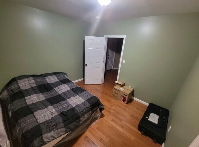 Photo - 591 Christopher St Unidad #2