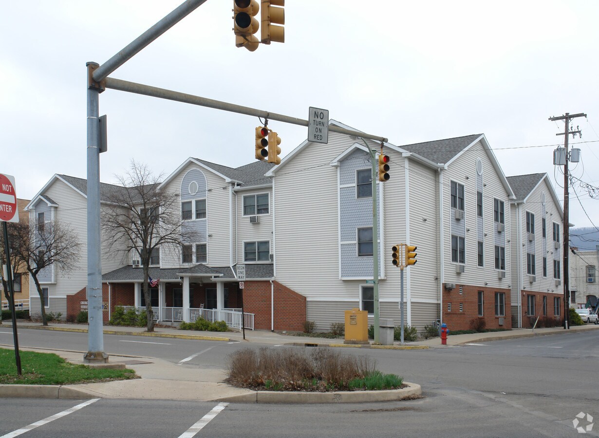 Photo - Church Street Commons
