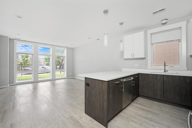 Photo - 2529 W Congress Pkwy Unidad 1