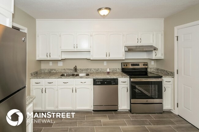 Photo - 929 Edwards Lake Rd