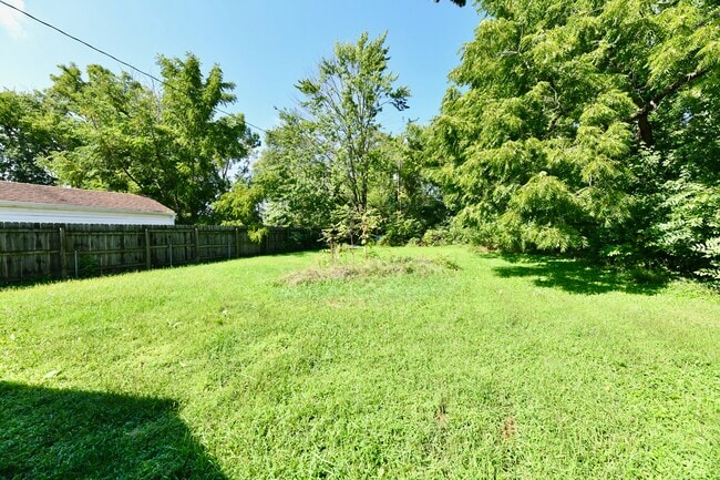 Photo - 218 N Jefferson St