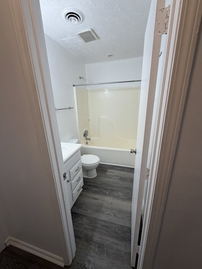 1207 Clement St Unit L