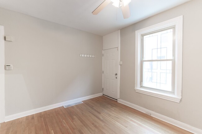 Photo - Three Bedroom Home in Graduate Hospital