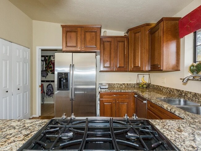 Photo - 1796 Rolling Hills Dr