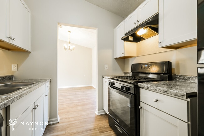 Photo - 1127 Mainstreet Valley Dr