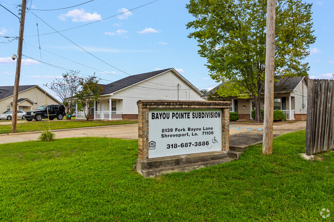 Signage - Bayou Pointe Subdivision Apartments