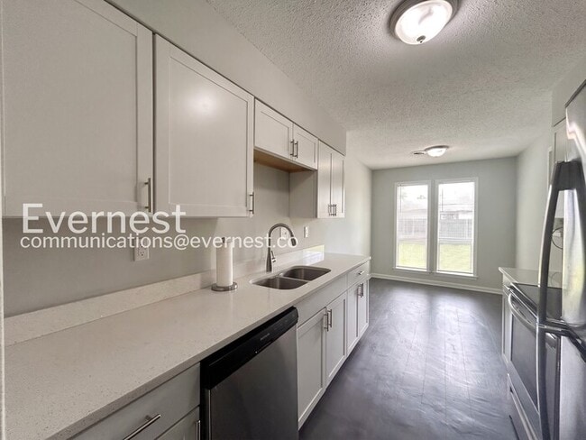 Photo - 7127 Markim Dr