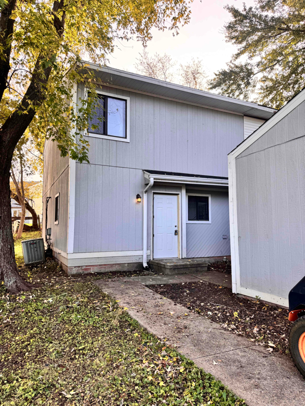 Photo - 1921 Bell Ave Townhome