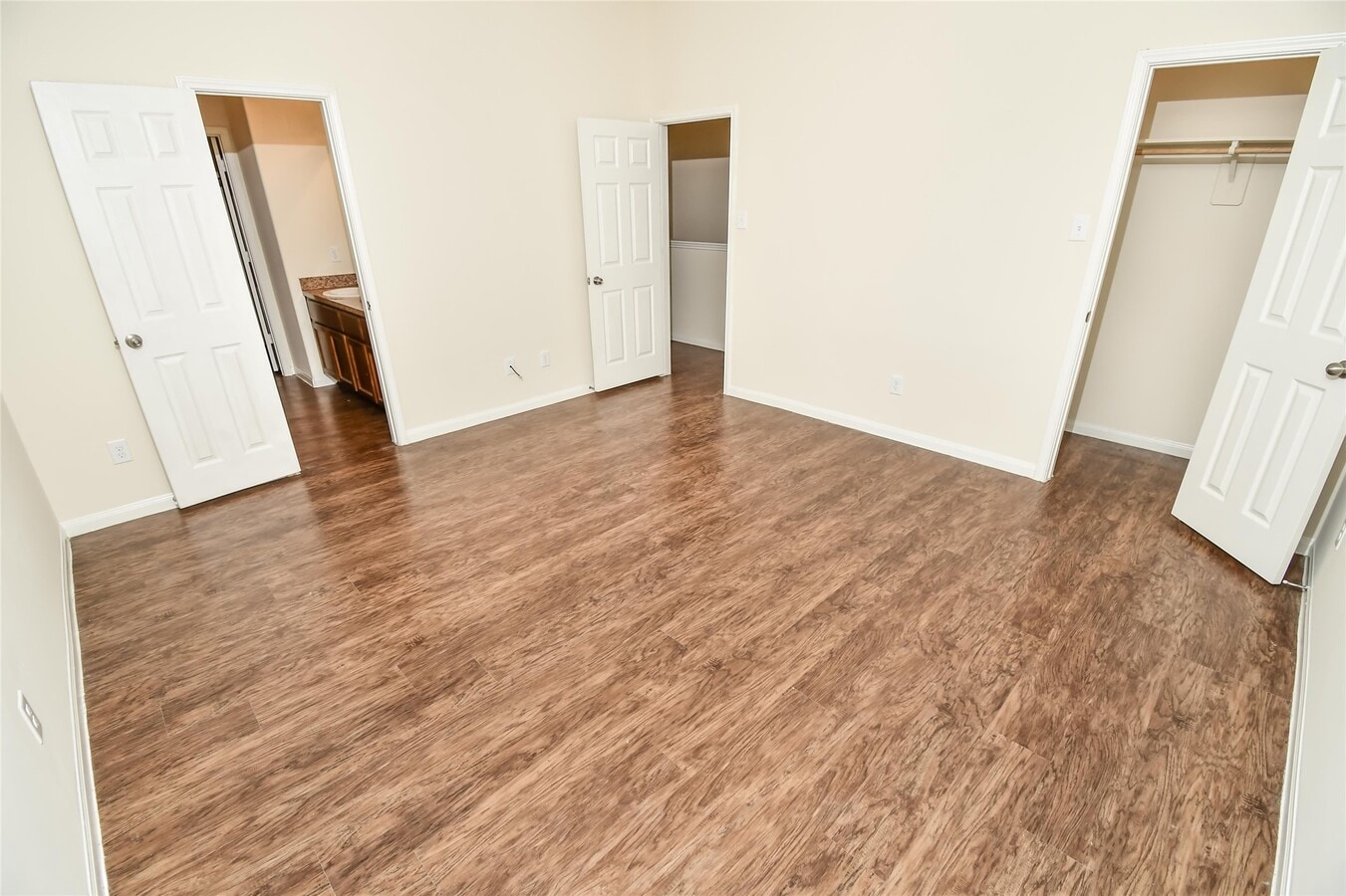 Photo - 6030 Santa Cecilia Ln