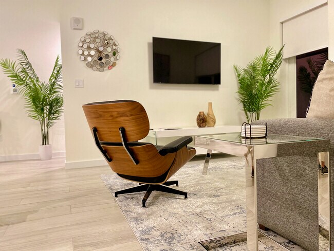 "Iris" - Living Room - Grey Model