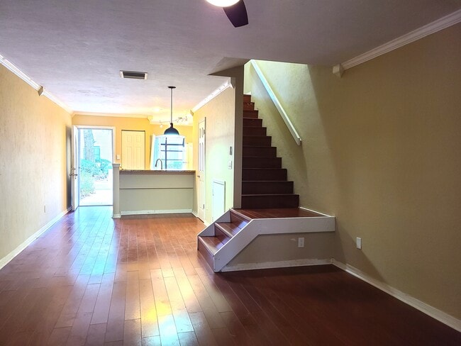 Photo - 6124 SW 8th Pl