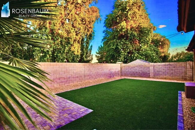 Photo - 14951 N 145th Ave