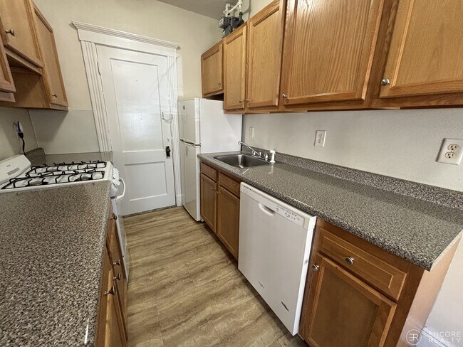 Photo - 235 Park Dr Unit 11