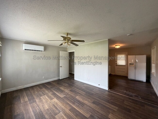 Photo - 3213 N Guillemard St