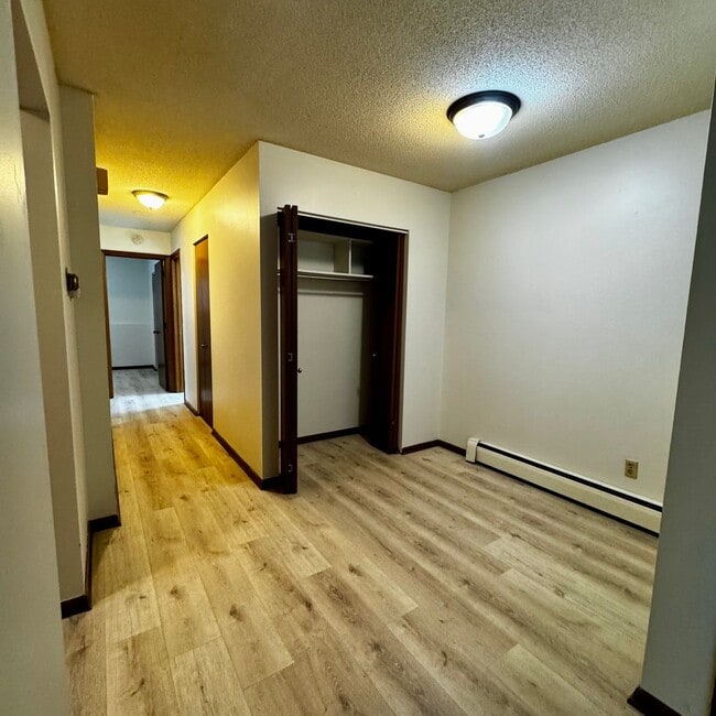 Photo - 309 27th St NE Unit #2