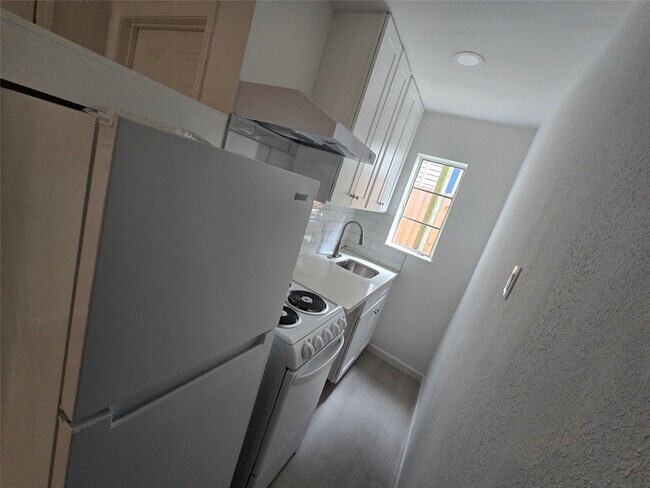 Photo - 2501 Yoakum Blvd Unit 6