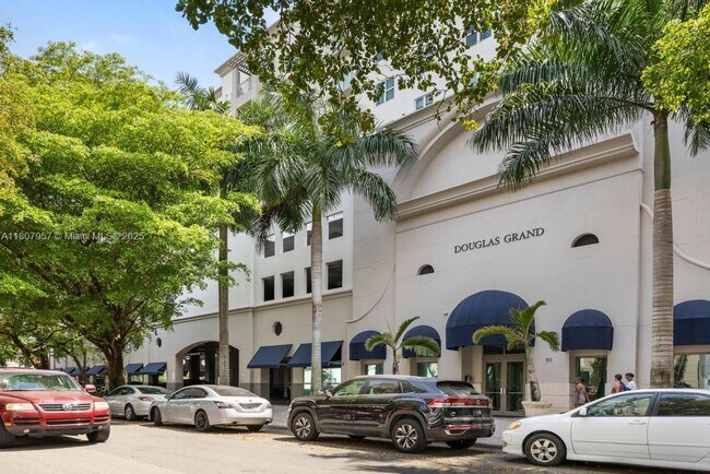 Photo - 50 Menores Ave Condo Unit 805