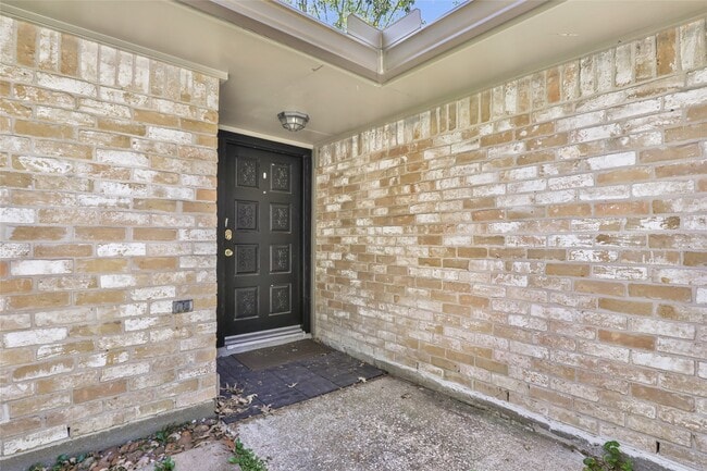 Photo - 2414 Chanay Ln