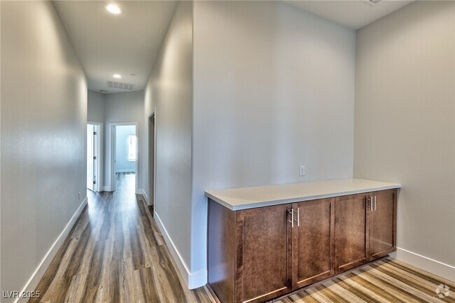 Building Photo - 6434 Spring Jog St Rental