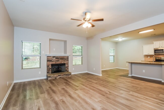 Photo - 131 Bethany Manor Dr