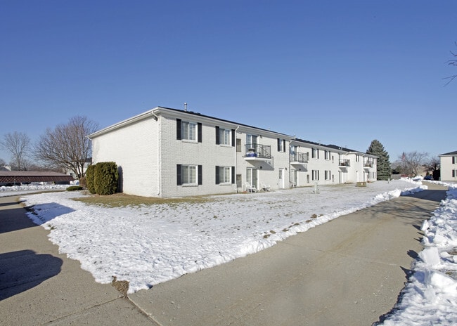 Lakeside Apartments