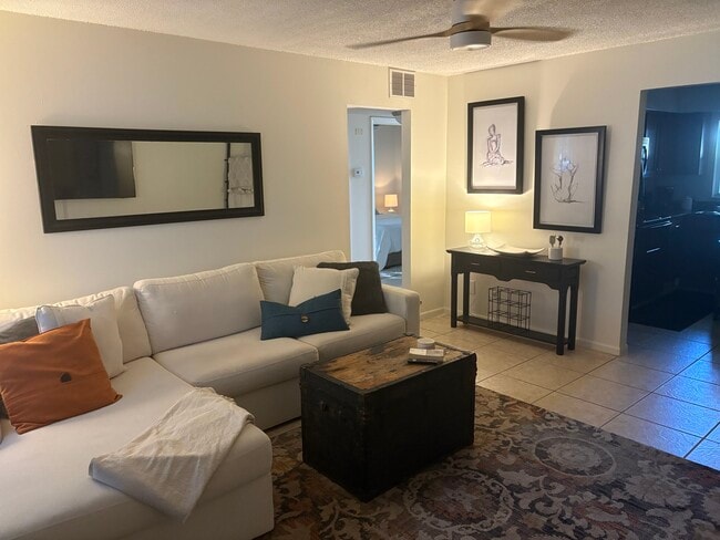 Building Photo - 788 San Christopher Dr Unit 1 Rental