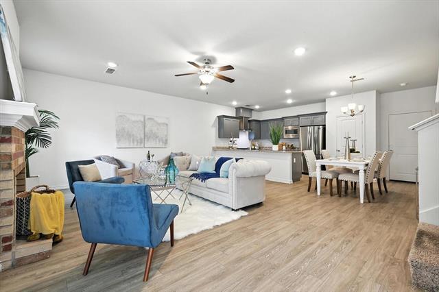 Photo - 8712 Tudor Pl